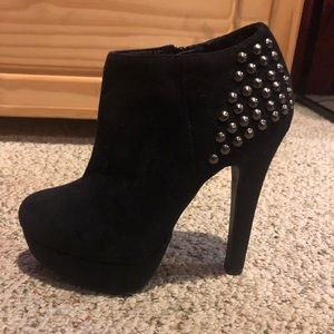 High heeled suede booties